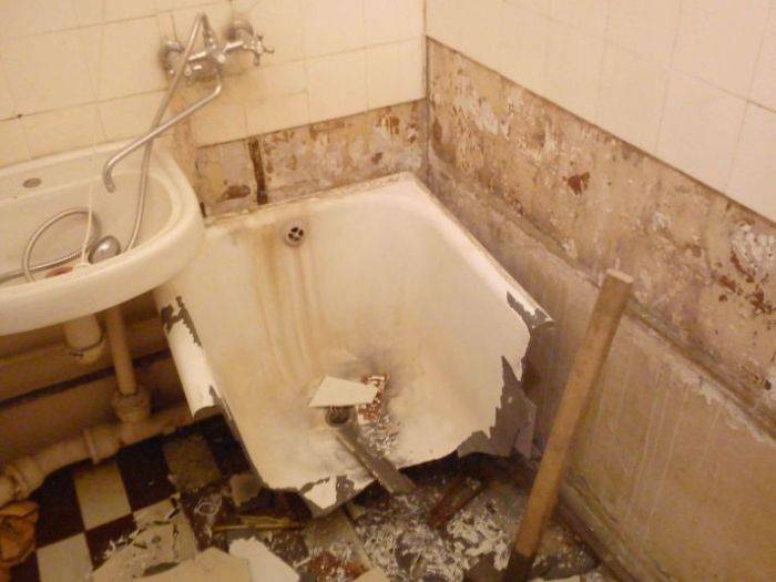 Какие частые ошибки совершают люди во время ремонта ванной