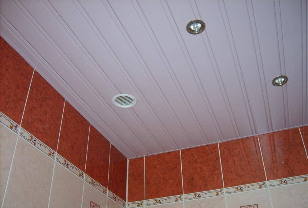 Потолок в ванную комнату - какой лучше? лучшие варианты, монтаж!