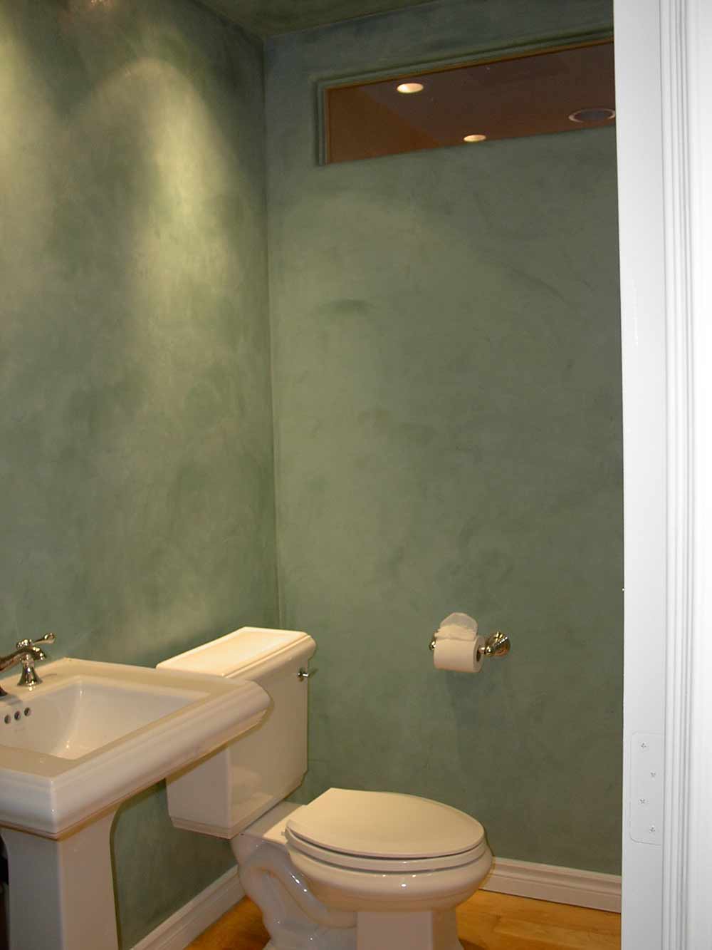 Декоративная штукатурка в дизайне ванной комнаты: преимущества и недостатки, обзор