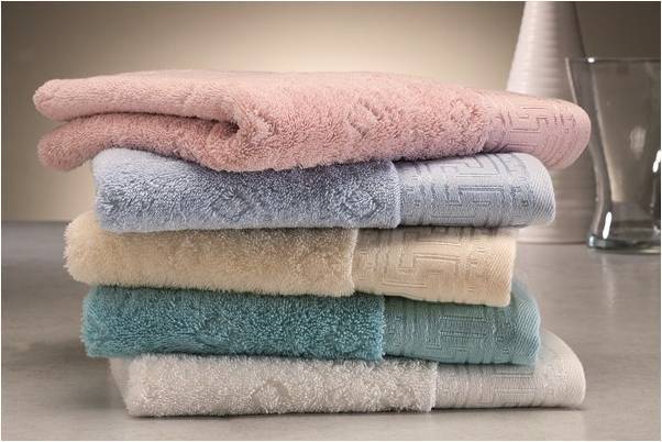 Сколько полотенец должно быть у хорошей хозяйки? как правильно выбрать хорошее полотенце?