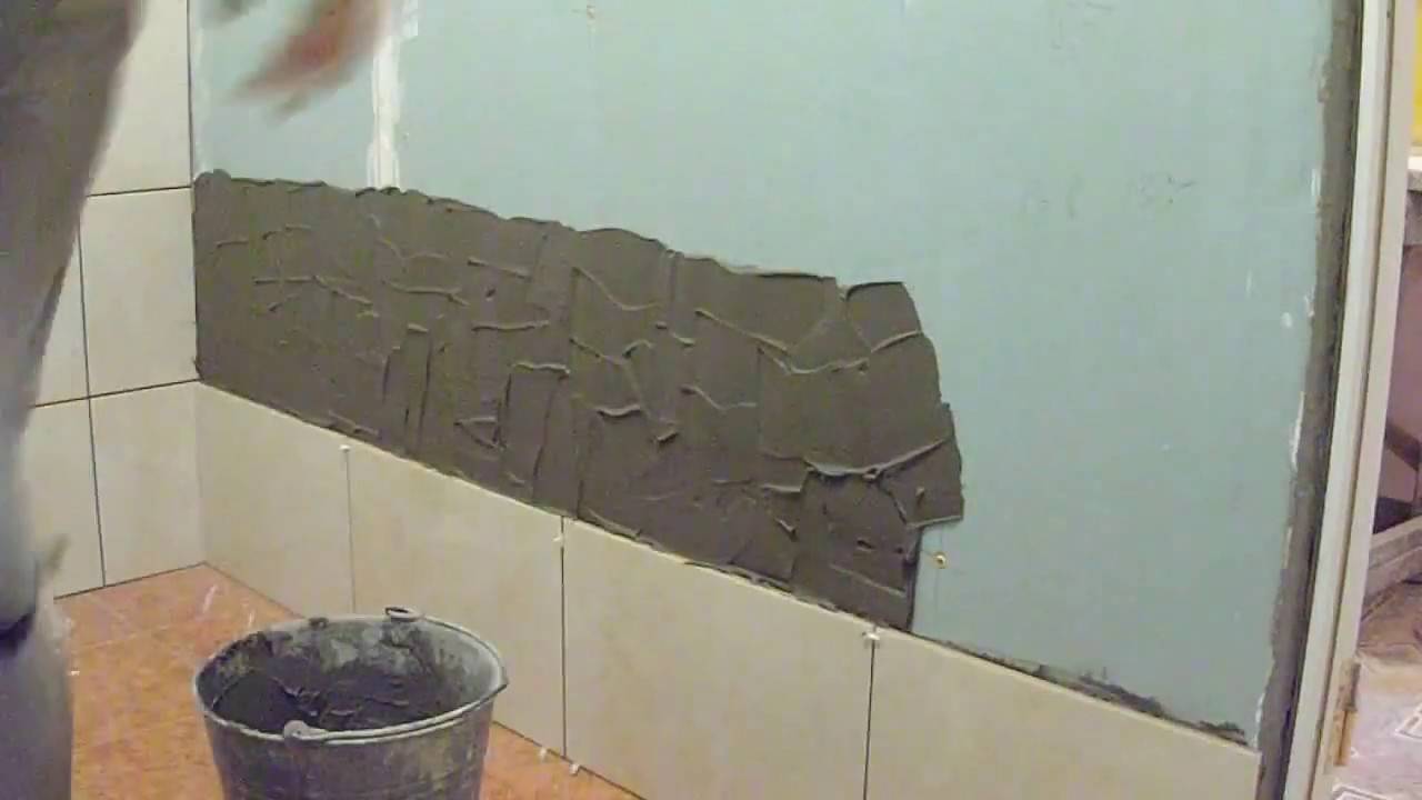 Как нужно правильно класть плитку на гипсокартон в ванной