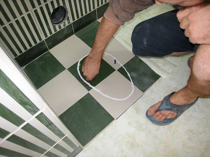 Укладка плитки в ванной и туалете своими руками | o-builder.ru