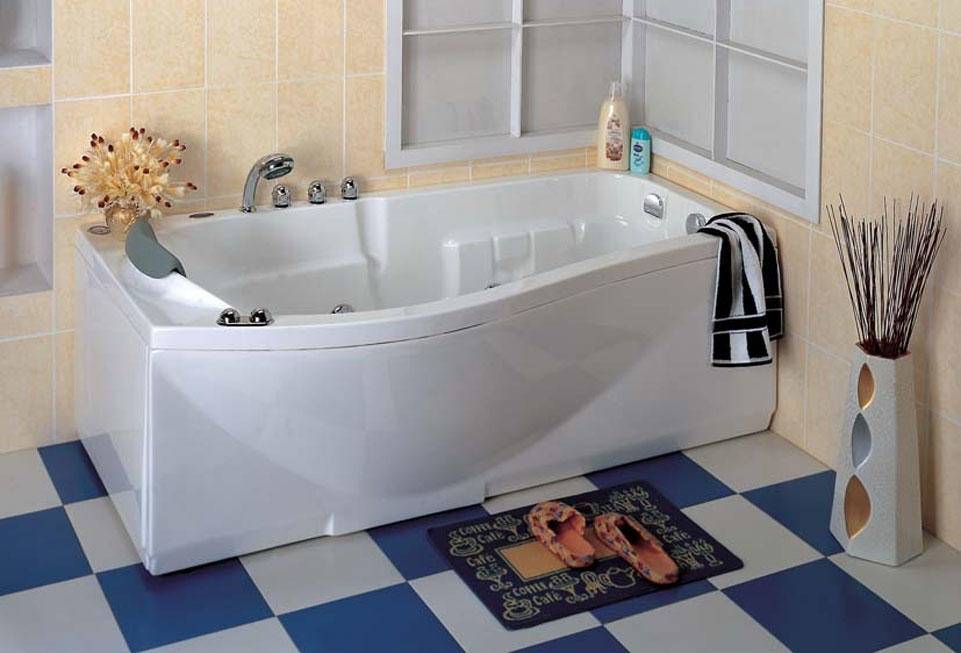 Основные критерии по выбору новой ванны для квартиры
