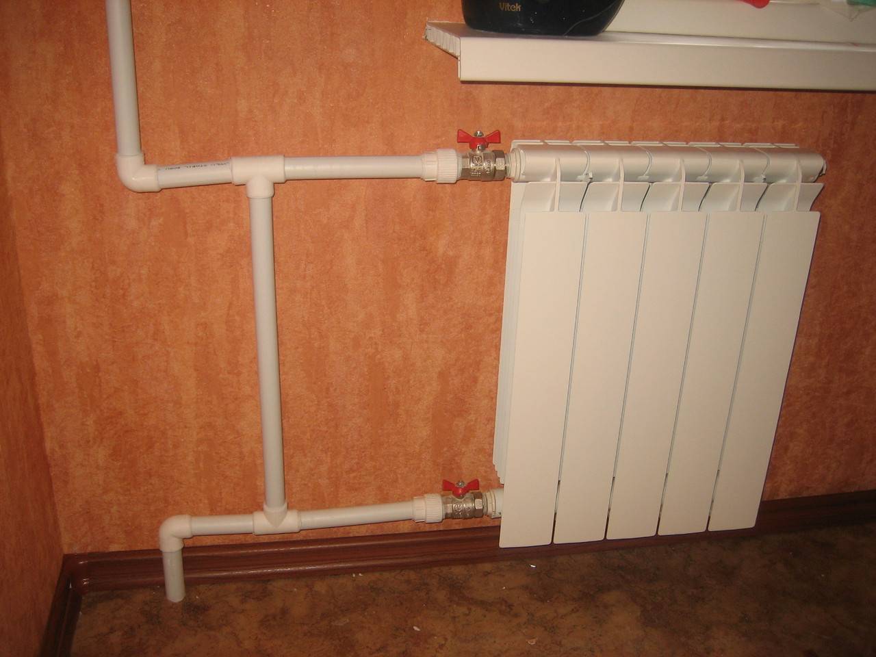 Замена старых радиаторов отопления на новые современные