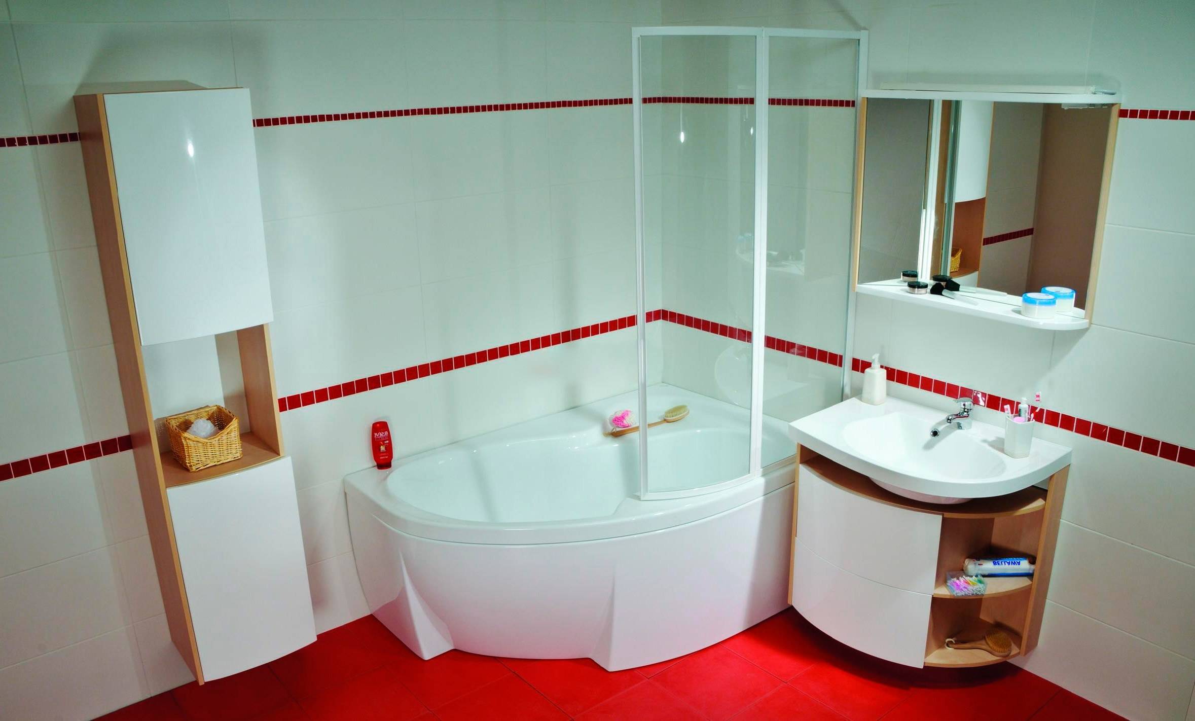 Угловая ванная комната - 85 фото лучших идей и новинок в интерьере