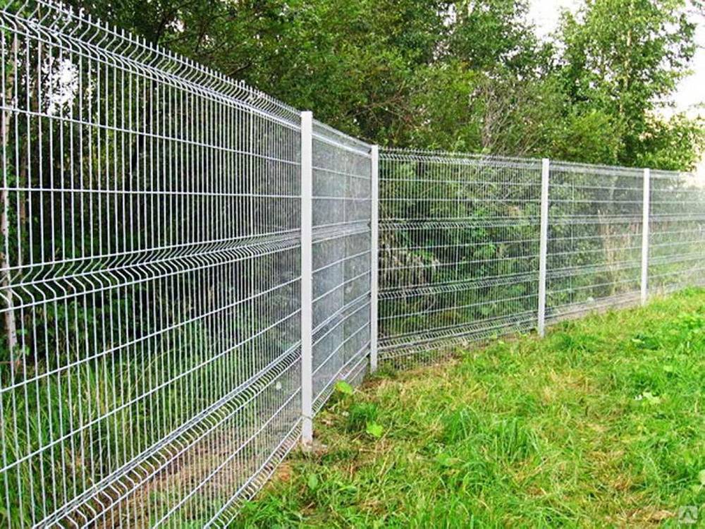 Сварной сетчатый забор с полимерным покрытием