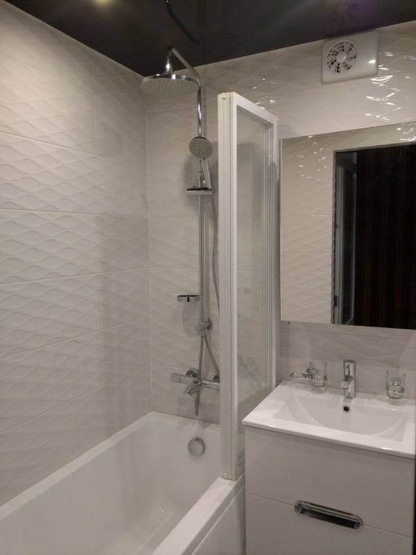 Ванная комната в панельном доме – варианты отделки и лучшие идеи с фото
