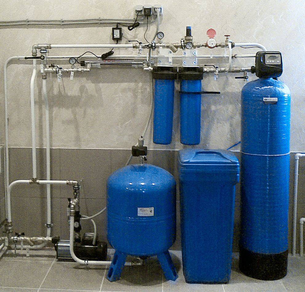 Вода дистиллированная для системы отопления: можно ли заливать в частном доме, плюсы и минусы использования, какие альтернативы существуют – дистиллированная вода для отопления — pechiexpert