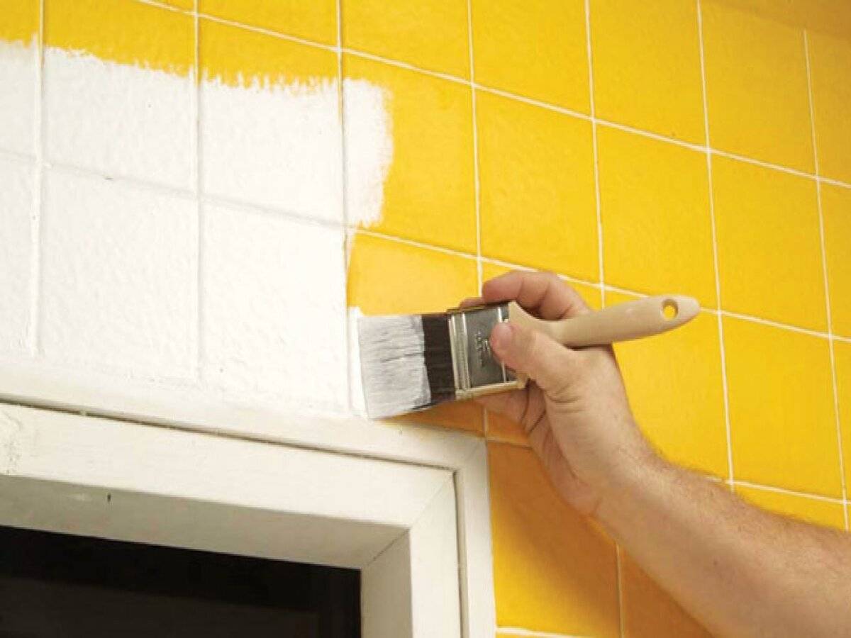 Краска для плитки в ванной: как покрасить плитку в ванной / zonavannoi.ru