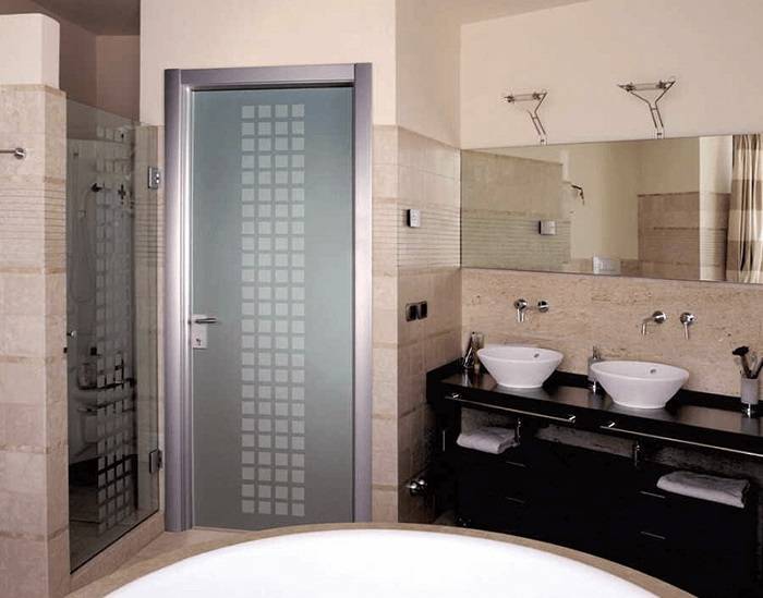 Влагостойкие ламинированные двери для ванной комнаты