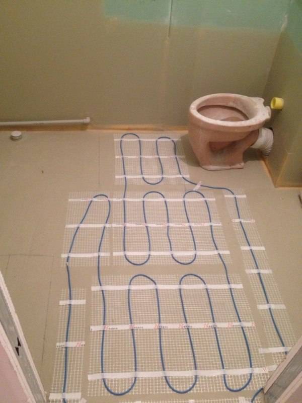 Электрический теплый пол под плитку в ванной комнате: своими руками, какой лучше, плюсы и минусы, монтаж, отзывы