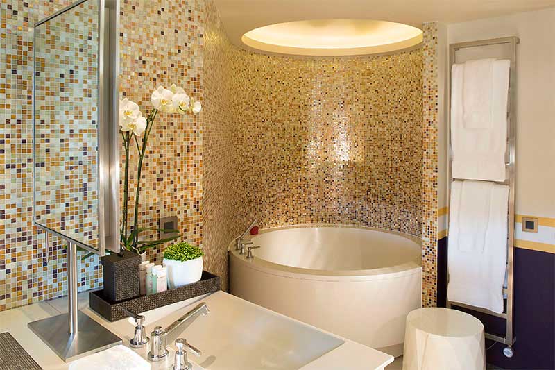 Плитка из мозаики в ванной комнате: виды мозаики, фото, идеи дизайна