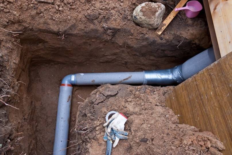Какую трубу использовать для водопровода под землей. виды труб