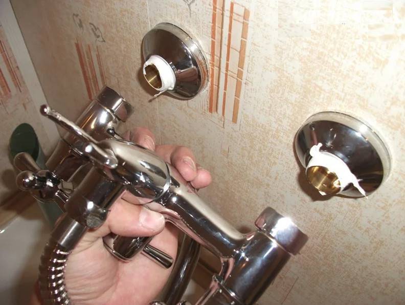 Установка смесителя в ванной: последовательность работ | ремонт и дизайн ванной комнаты