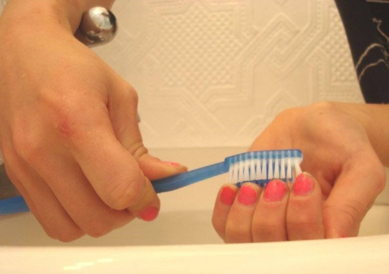 20 способов применения старой зубной щетки
