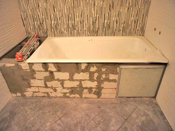 Как обложить ванну плиткой: процесс облицовки