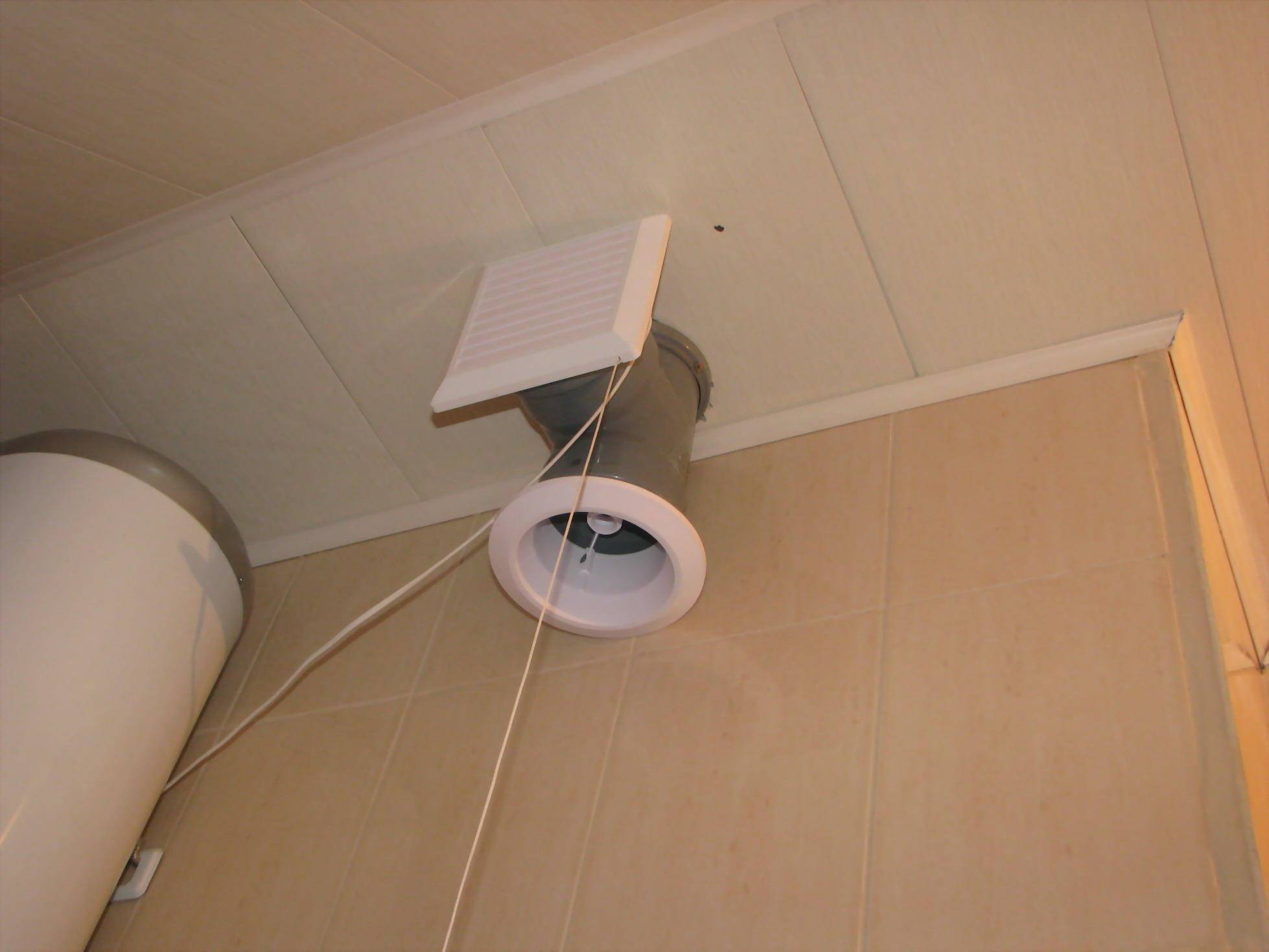 Вытяжка в ванной: системы и их устройство, вентиляторы, инструкция по выбору и установке