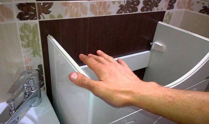 Как повесить шкафчик в ванной комнате воими руками - установка и сборка