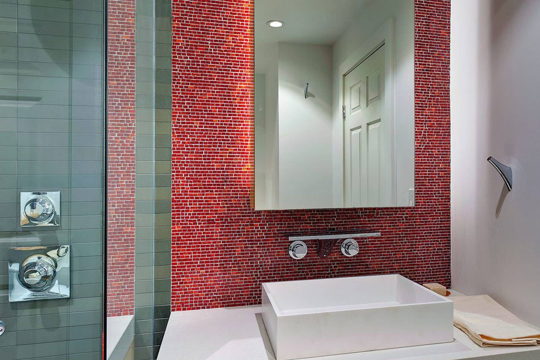Дизайн плитки для ванной комнаты - советы по выбору цвета и типа, уникальные фото идеи