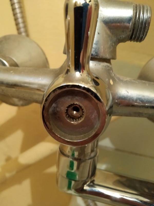 Ремонт смесителя для ванны своими руками: популярные поломки и их устранение
