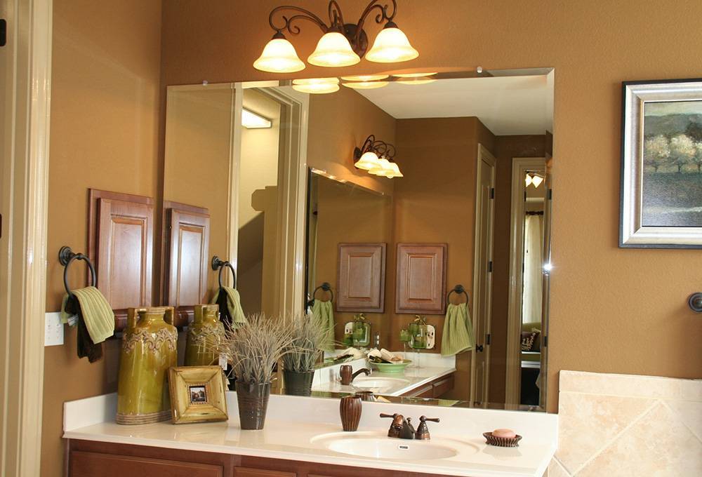 Как выполнить подключение зеркала с подсветкой в ванной