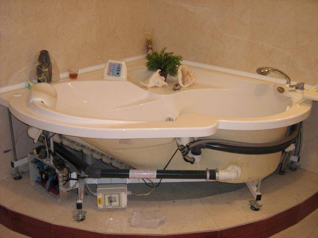 Джакузи (ванна гидромассажная): установка акриловой, чугунной, угловой ванны с гидромассажем своими руками