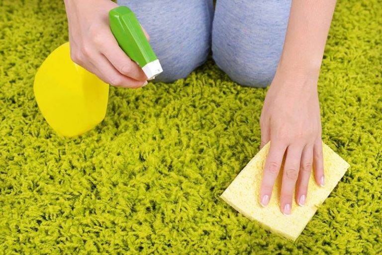 Как помыть, почистить и постирать ковер в домашних условиях