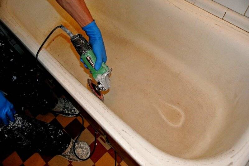 Как и чем покрасить чугунную ванну в домашних условиях?