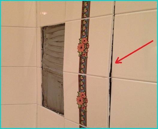 Чем приклеить плитку в ванной если она отвалилась, как вставить отошедшую часть - все о строительстве