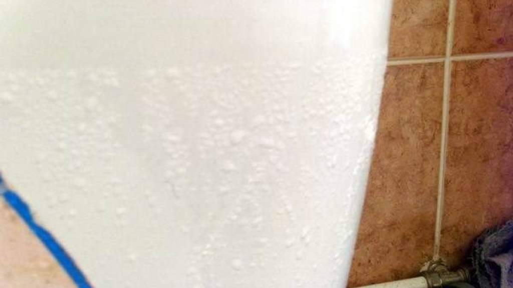 Конденсат на бачке унитаза: как избавиться - 5 способов появления и устранения капель воды