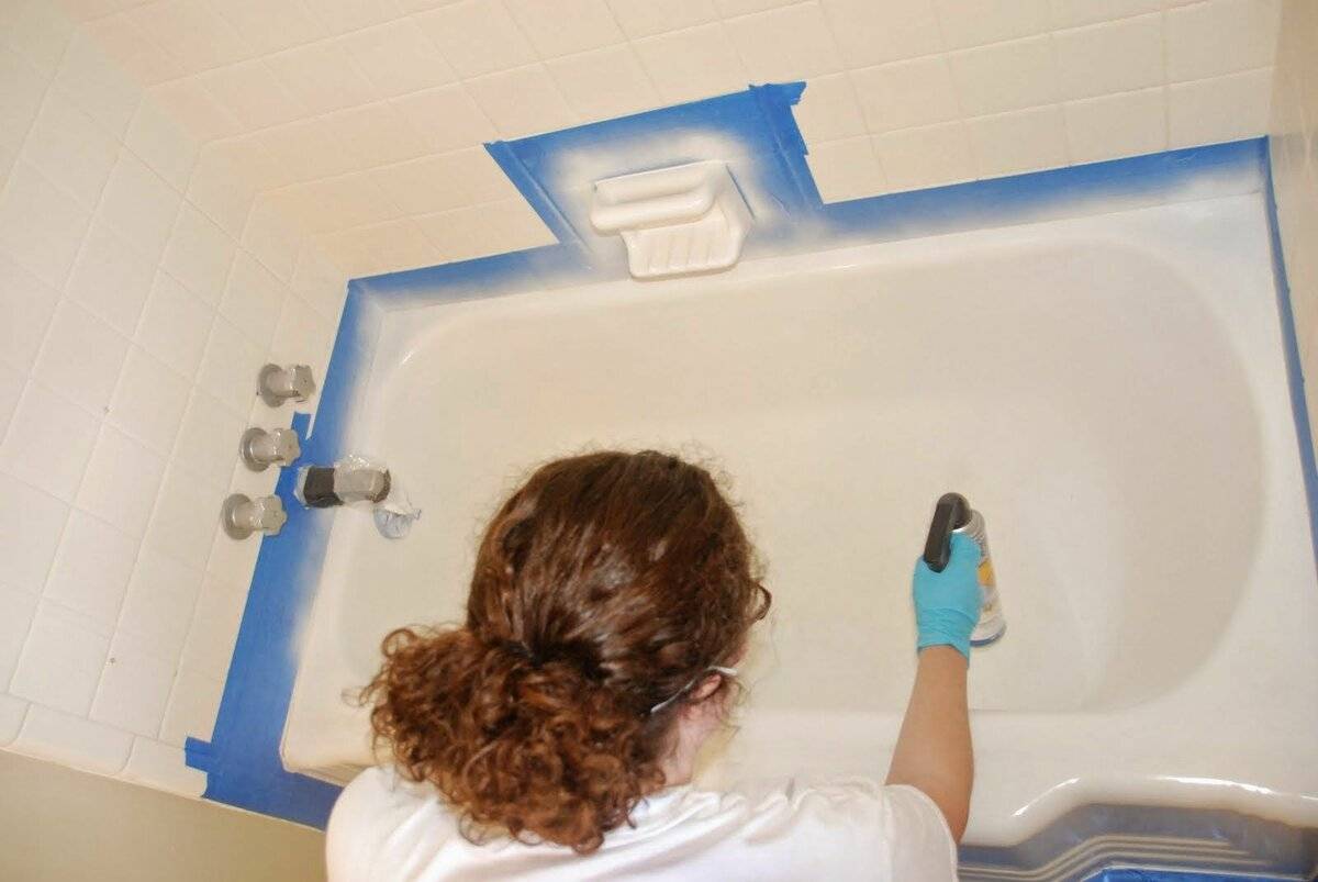 Как покрасить эмалированную ванну своими руками