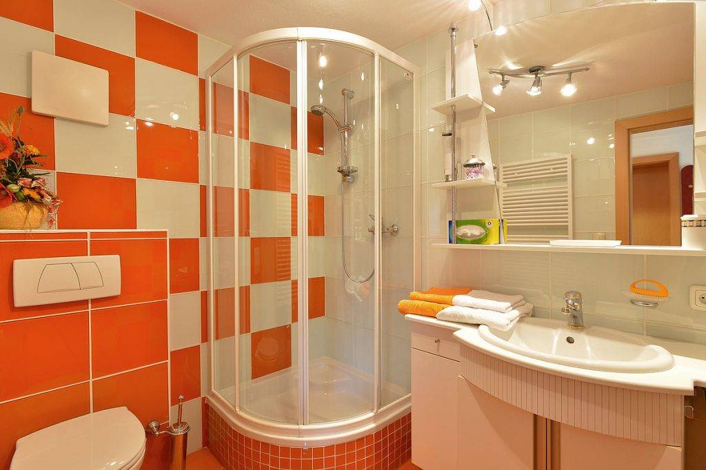 Варианты отделки ванной комнаты. Основные виды облицовочных материалов и их характеристики