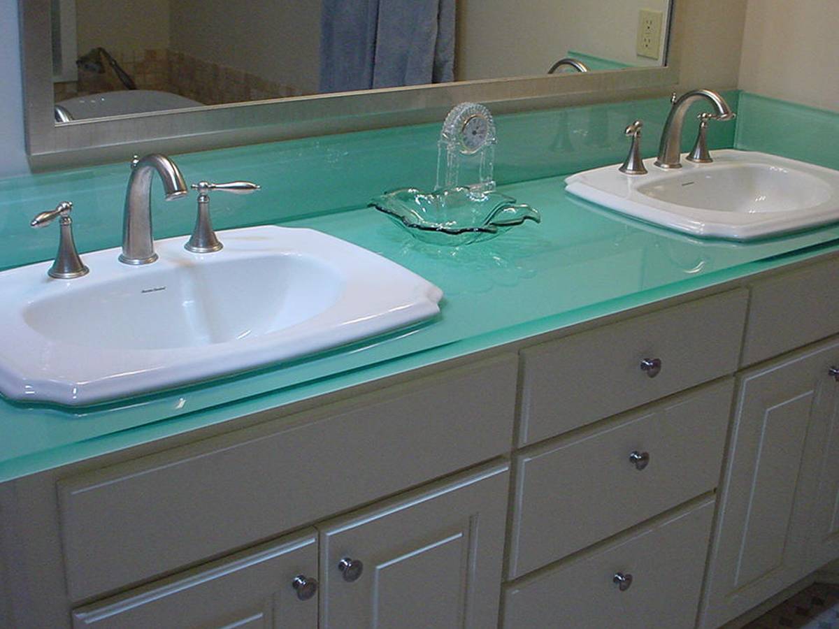 Столешницы в ванную комнату: оптимальные варианты с раковиной и без (78 фото)