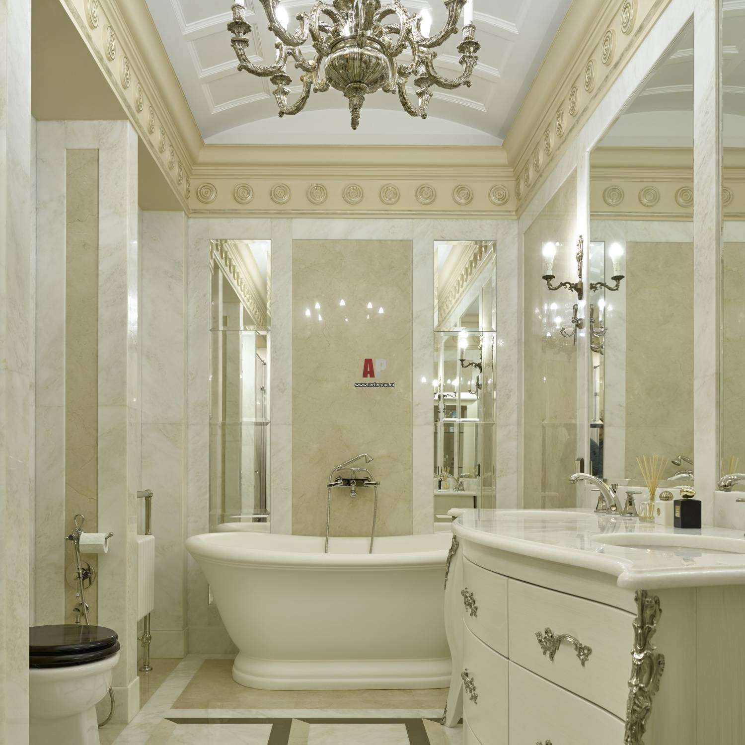 Ванная комната в классическом стиле, фото дизайна и интерьеров