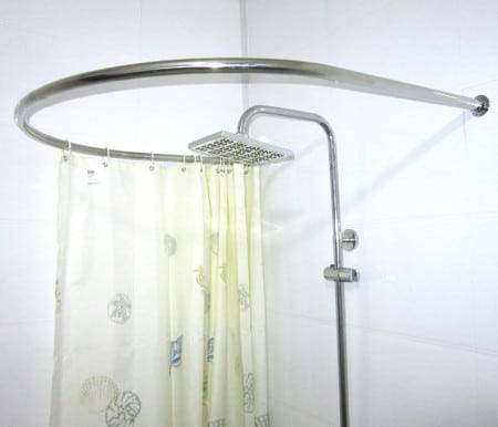 Угловые шторки для ванны: особенности выбора и монтажа